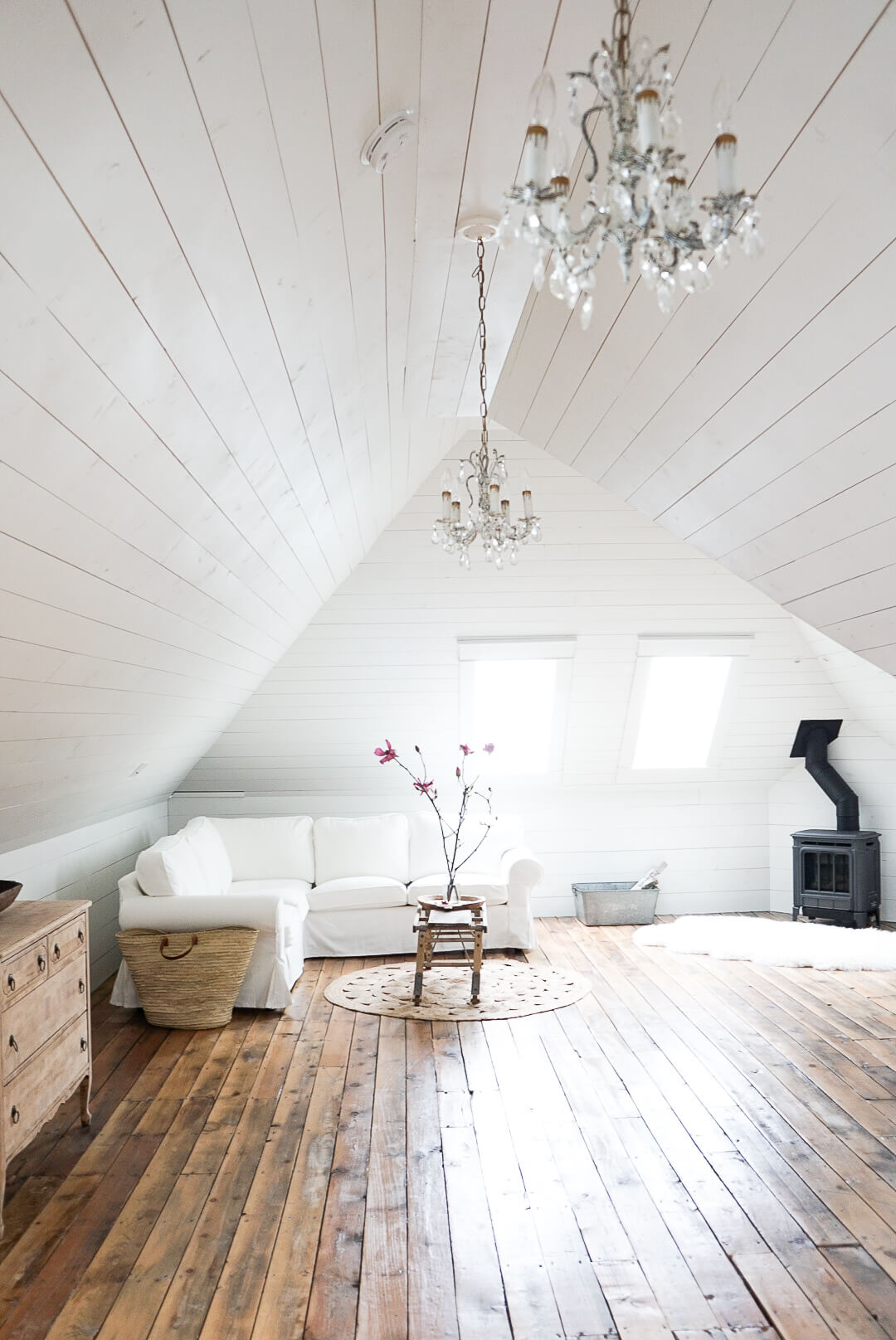 white attic space magnolia beatie coffee table