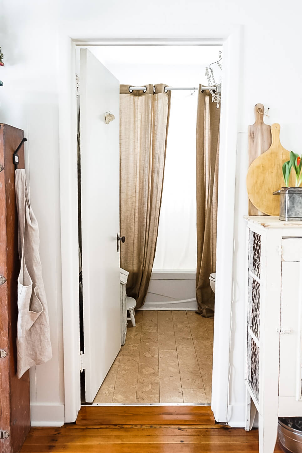 Before-View-Fixer-Upper-Bathroom-2
