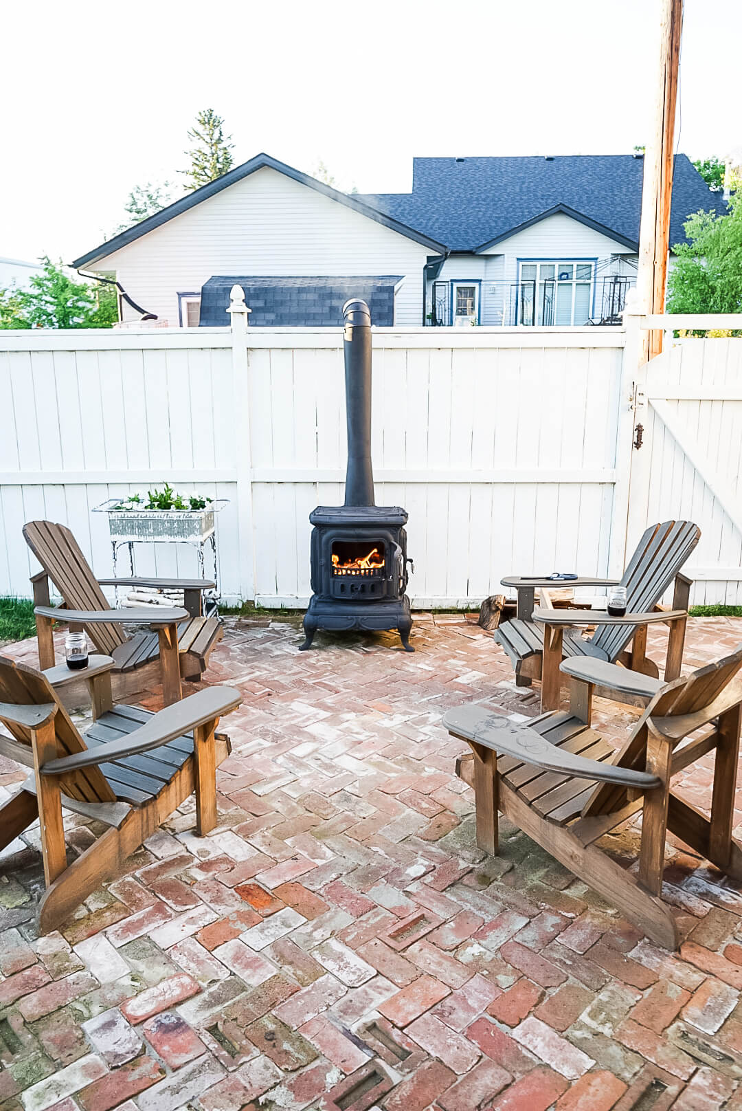 finished outdoor fireplace