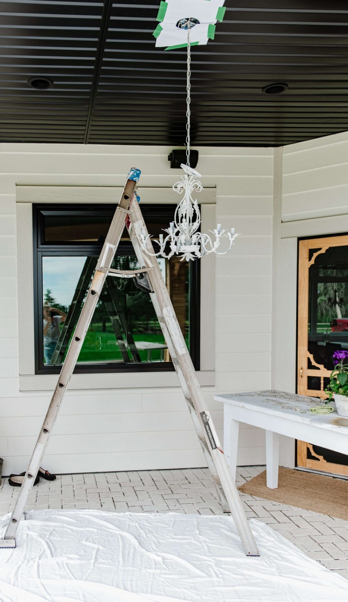 DIY-chandelier-before-3 DIY chandelier project with a ladder underneath