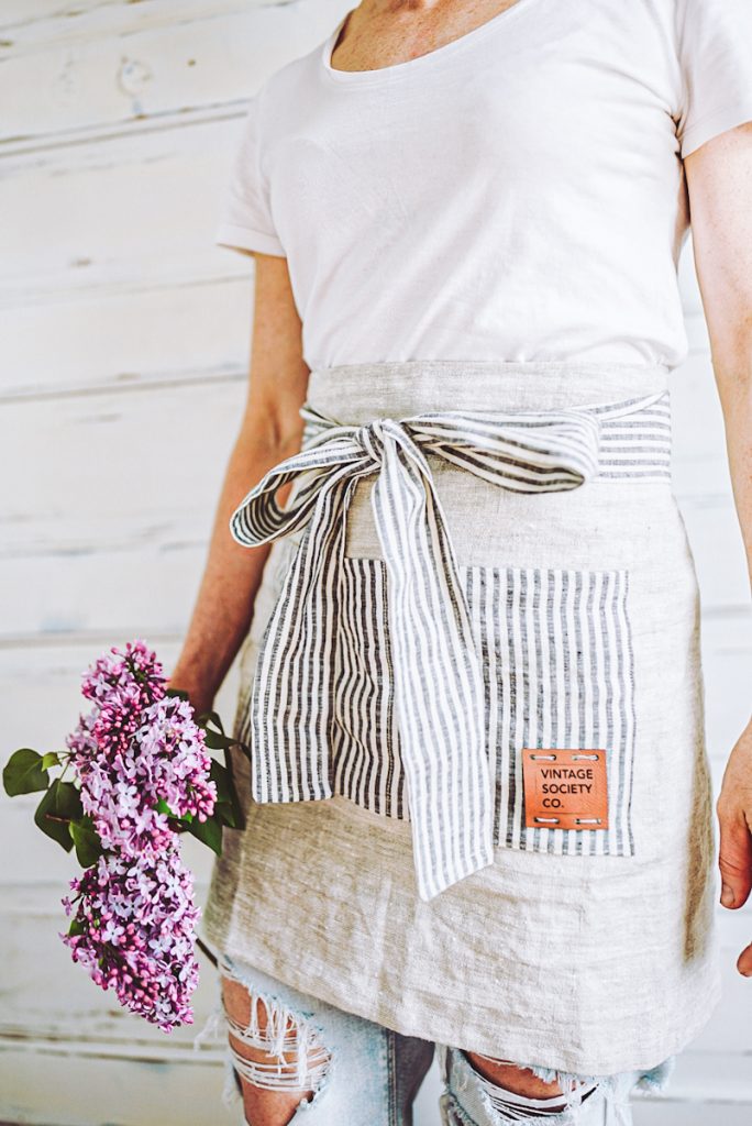 linen waitress apron