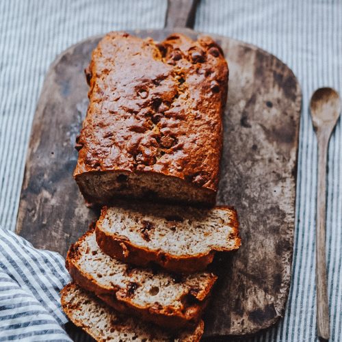 The Best No Butter Banana Bread (With Oil) B Vintage Style