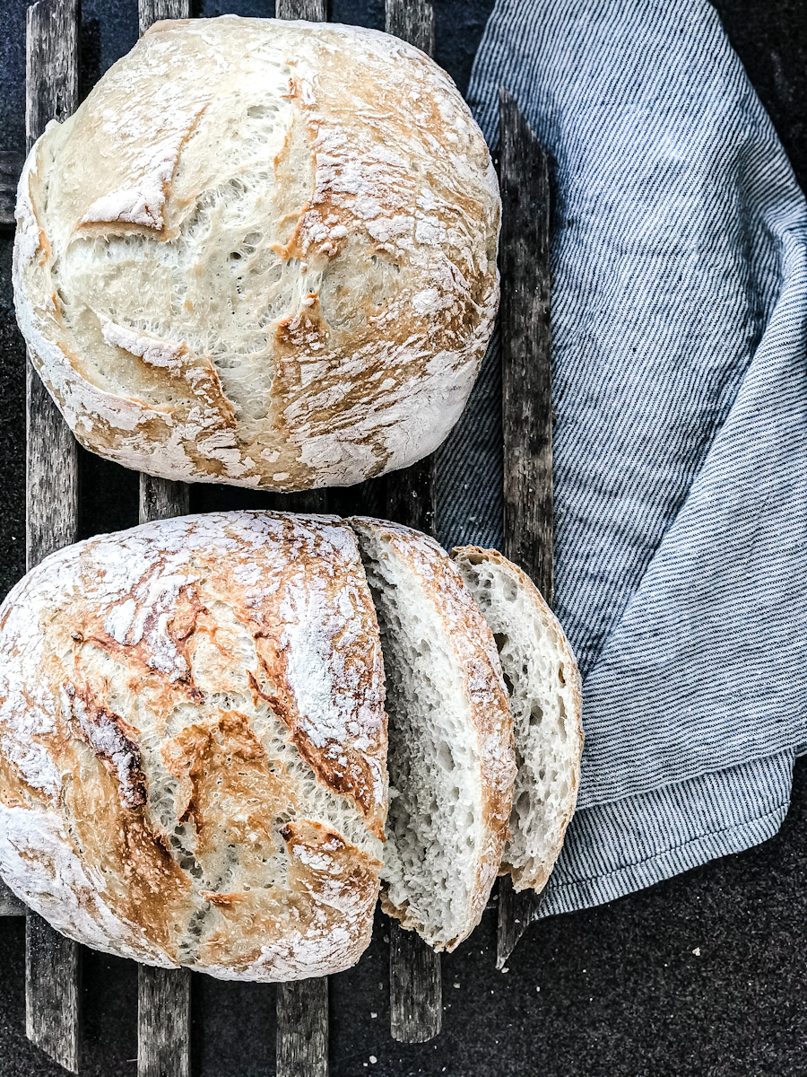 french bread on a linen kitchen towel
