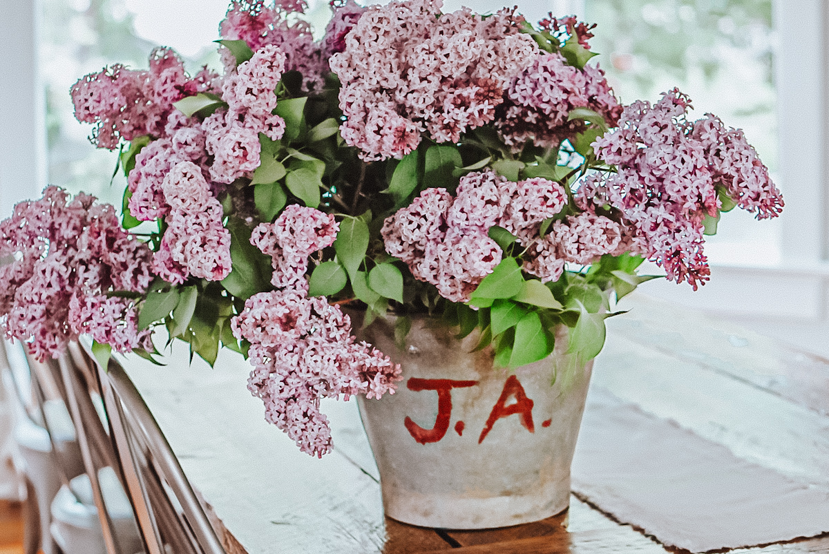 How To Make Spring Flower Arrangements