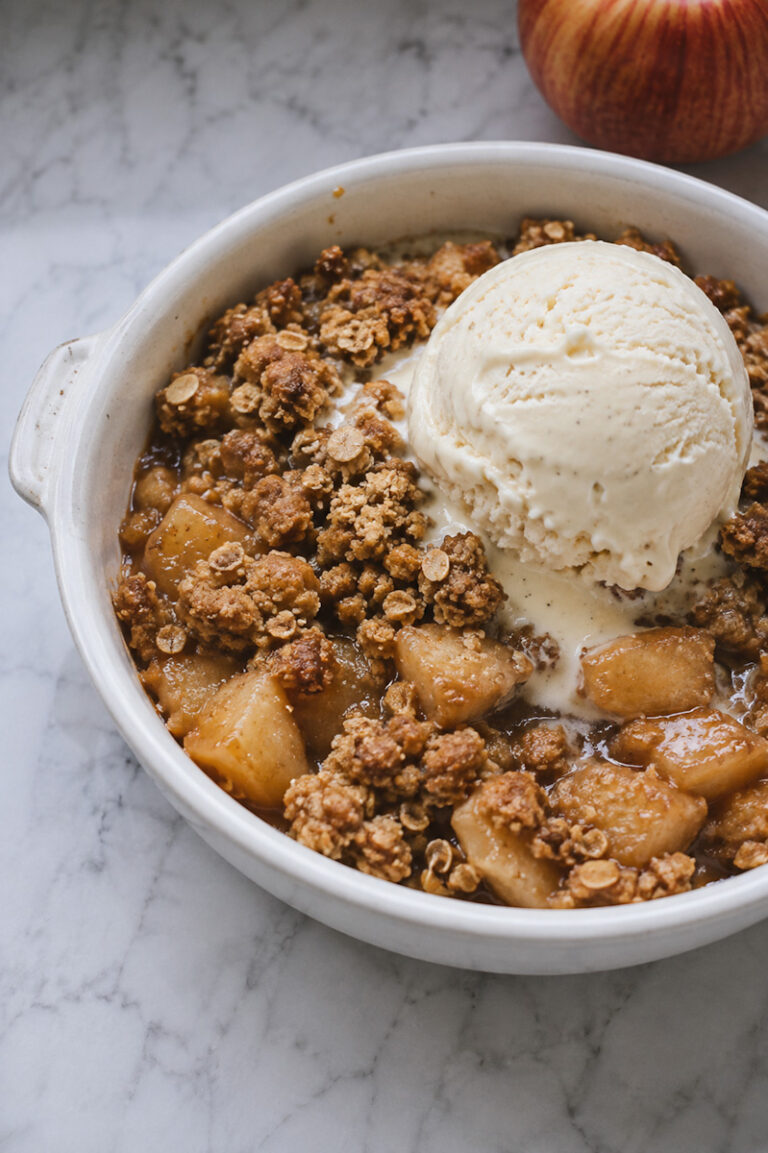 The Best Apple Crumble Recipe